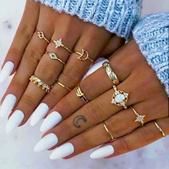 12 Piece Gold Moon Knuckle Ring Set - Picture 2 of 7